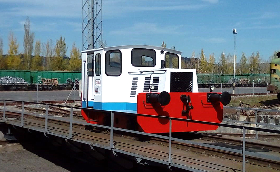 REPARACIÓN GENERAL DE LA LOCOMOTORA DIÉSEL, DE DOS EJES, SRC 303